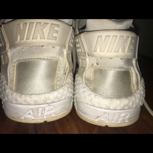 Nike white hurraches - Picture 3 of 5